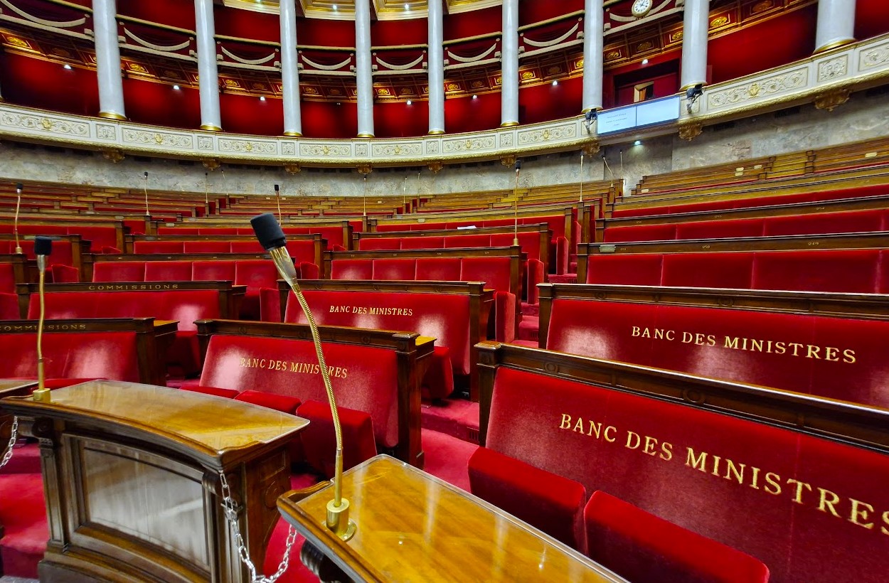 Bayrou de secours bientôt censuré ?