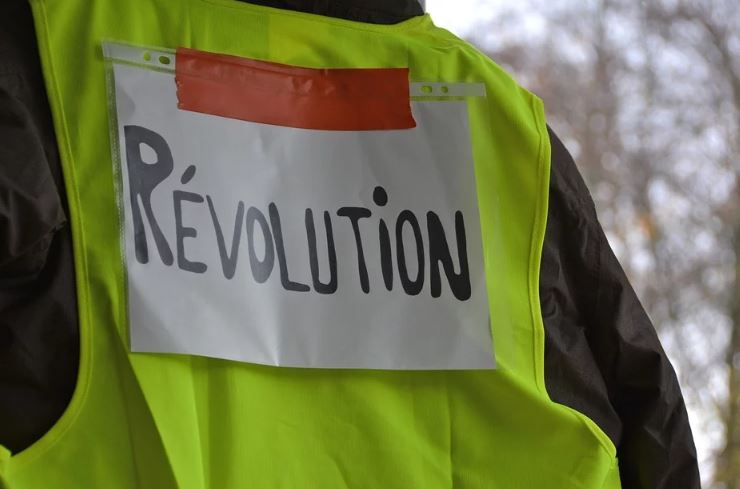 r%C3%A9volution-gilets-jaunes.jpg